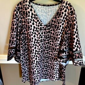 Animal print top